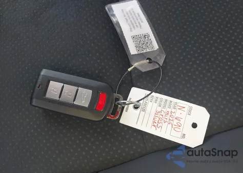 2025 Mitsubishi Eclipse Cross Black Edition S-Awc/Se S-Awc/Sel S-Awc z USA, uszkodzony, nr VIN JA4ATWAA5SZ047202